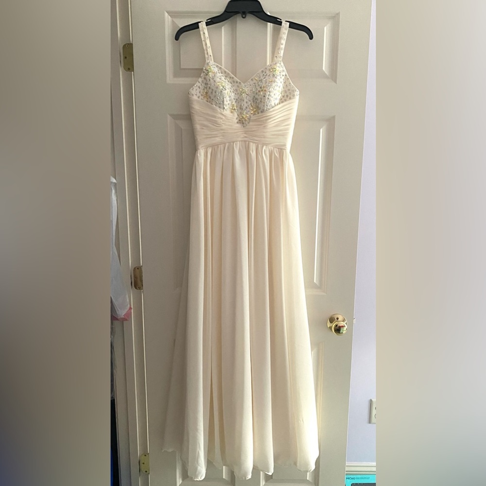 Off white/cream prom dress
